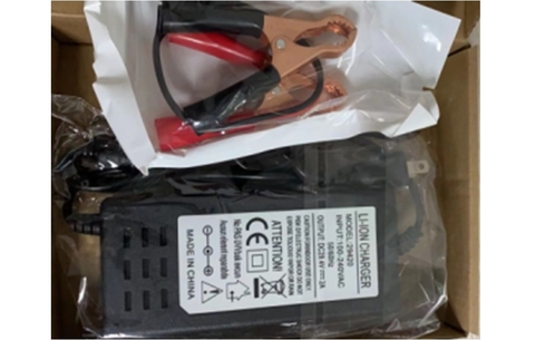 Charger 29420 220V AC -&gt; 25V DC